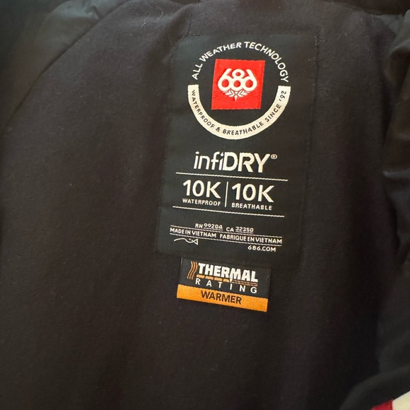 686 Athena Insulated Jacket - Picture 3 of 4